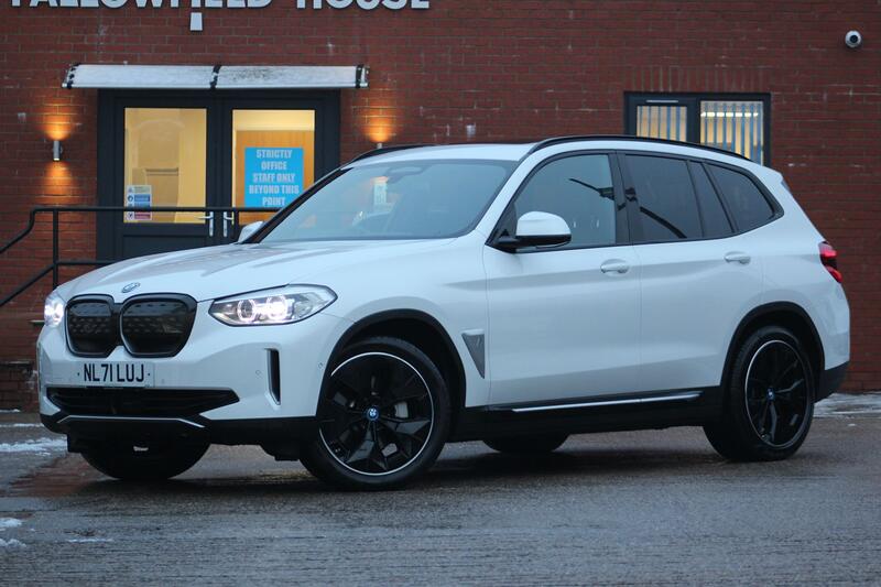 BMW IX3