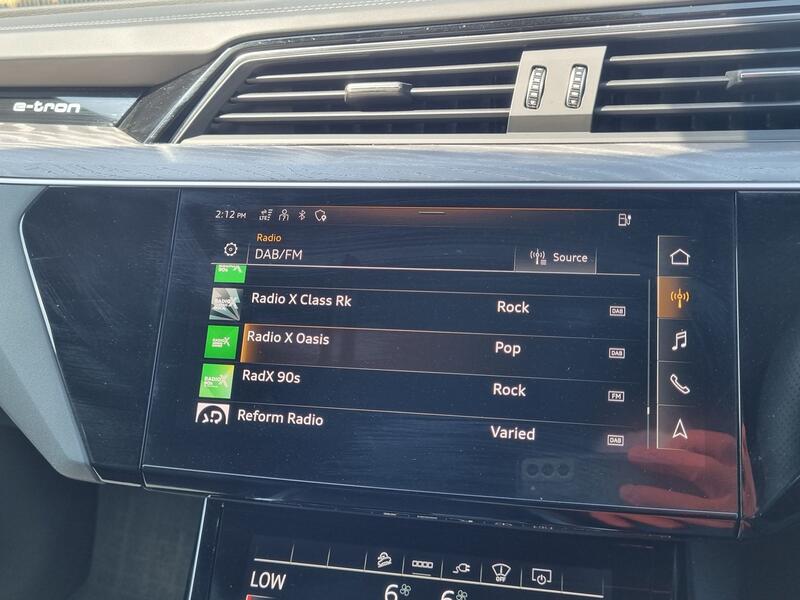 AUDI E-TRON