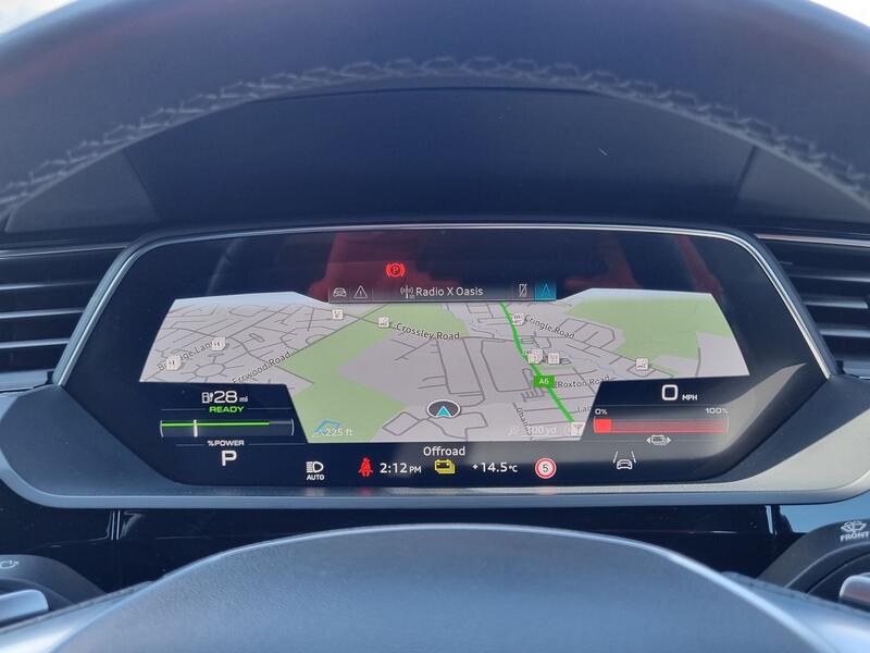 AUDI E-TRON